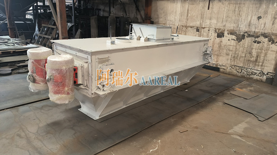 2400 * 6000mm 3 Deck High Frequency Screen Vibratory Sieve برای سنگ مرمر ذرات کربنات کلسیم جداسازی دقیق توسط موتورهای عدم تعادل